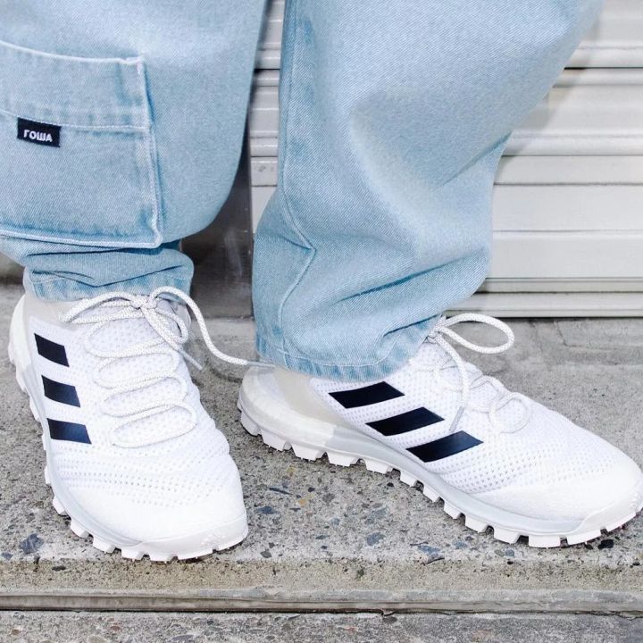 adidas保暖衣,adidas防寒鞋