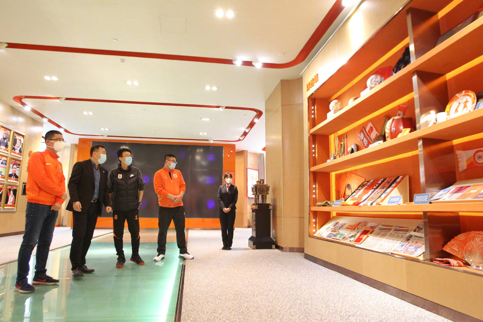 鲁能太精明！石柯签约细节曝光，大连人恐效仿拿下恒大主力国脚