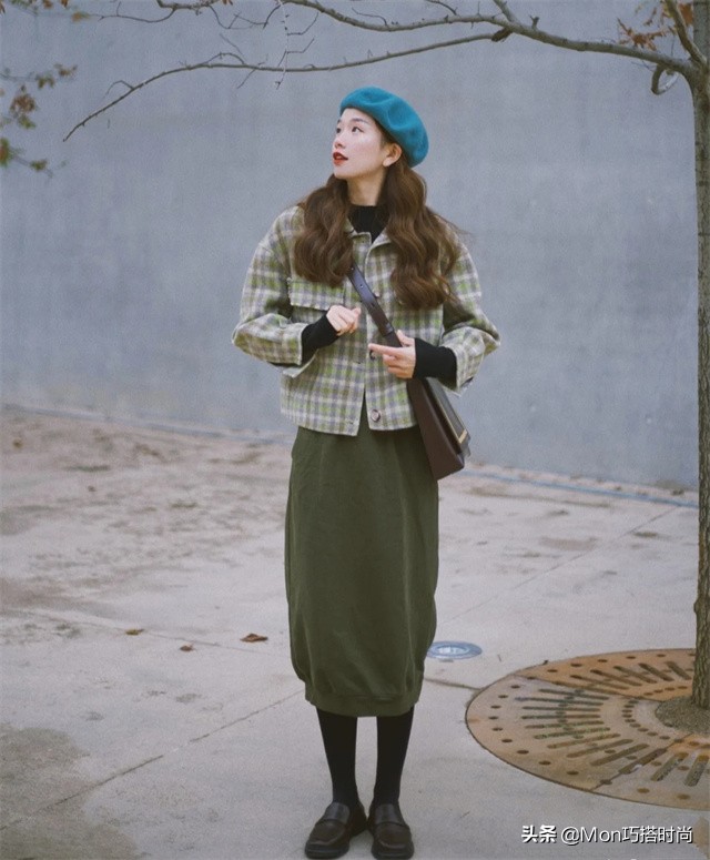 白丝怎么穿才是正确的方法,穿白丝要不要搭配肉丝