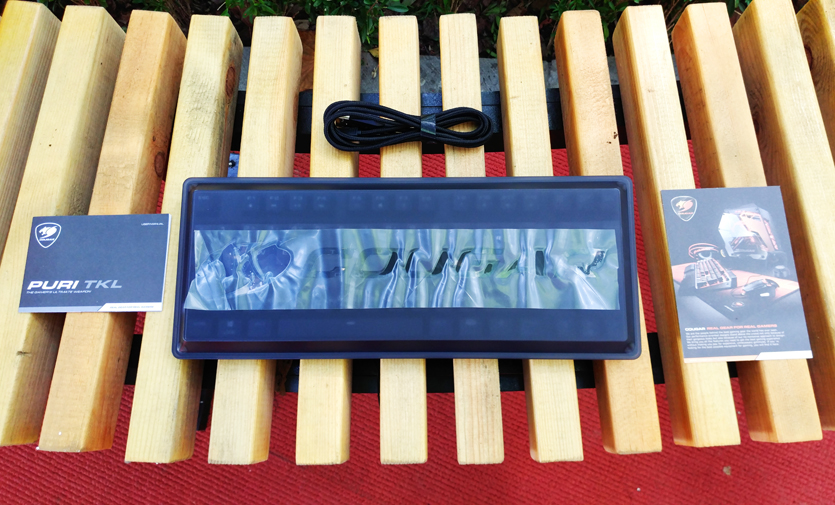 樱桃键盘87键推荐,磁轴键盘手感和机械键盘手感一样