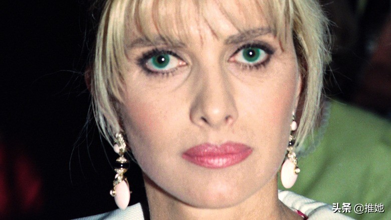 特朗普第一任妻子伊凡娜背景,特朗普伊凡娜20年的感情历史