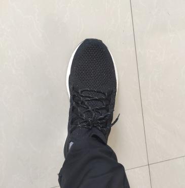 小米199元不输阿迪耐克,小米nike199