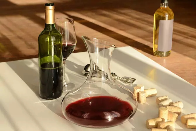 喝葡萄酒的五大好处和三大禁忌,喝葡萄酒的十大常识