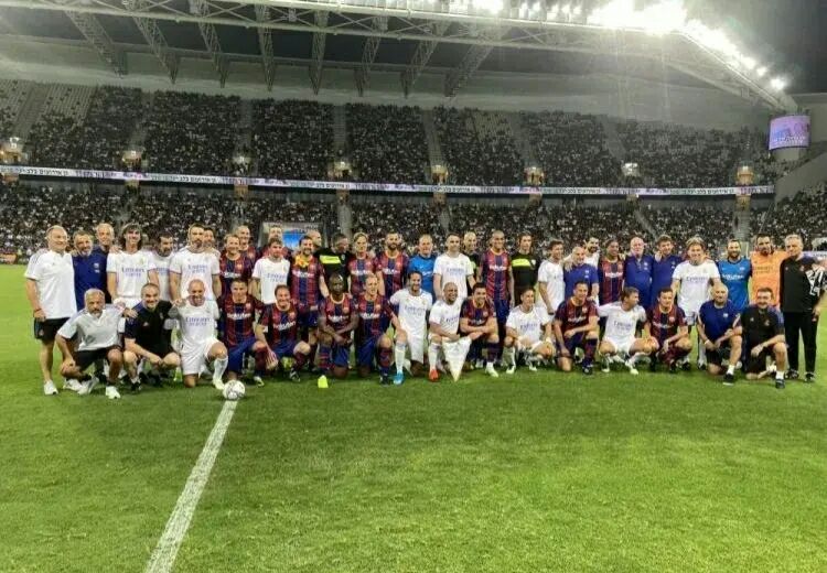 依然是王者剪辑,小罗经典世界杯吊射