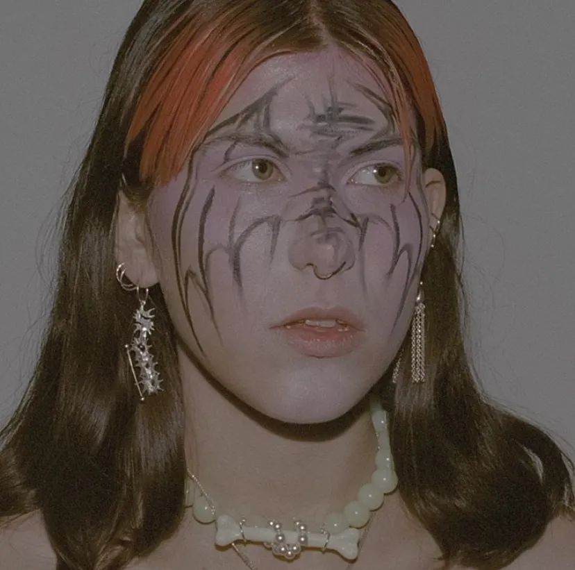 珍珠耳钉优雅永不过时,经典大方的耳钉