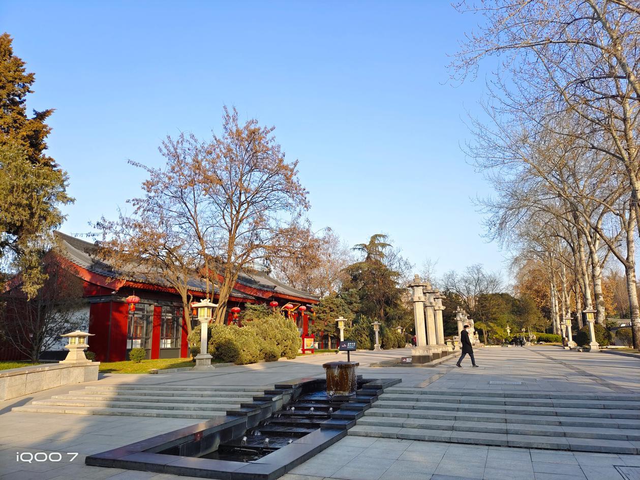 iqoo7传奇版和普通的有什么区别,iqoo7传奇版和普通版的有区别吗