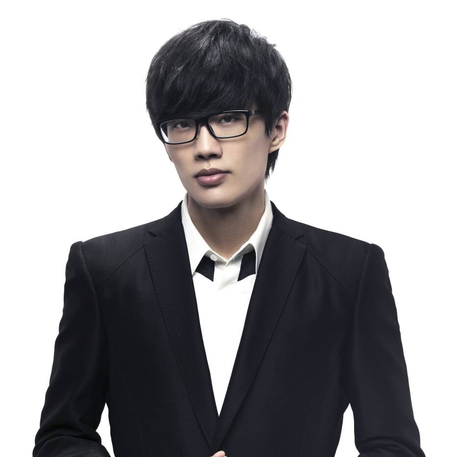 十年了许嵩凭什么还这么火,90年的许嵩到底有多火