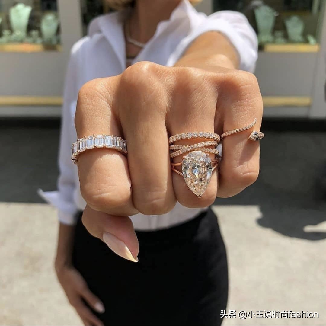 戒指男女戴法和意义十个手指,男女戒指的正确戴法图解