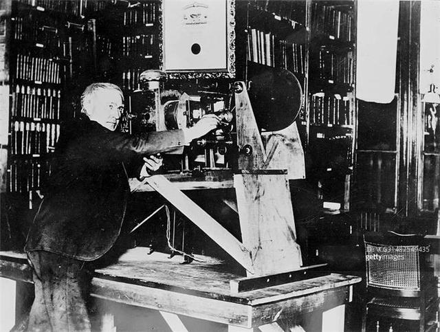 最笨的方法造就了最伟大的成功｜发明大王爱迪生的创业之路