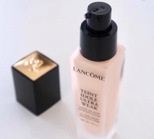 日本粉底液遮瑕品牌排行榜前十名,适合干皮的粉底液排行榜10强