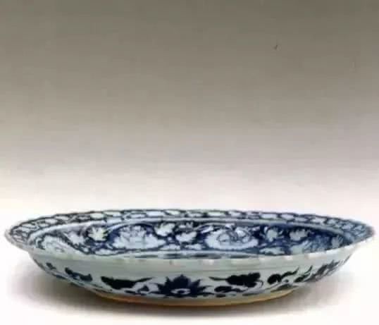 鐩涗笘涓浗缁忓吀浼犳壙,鐩涗笘涓浗鐡峰櫒