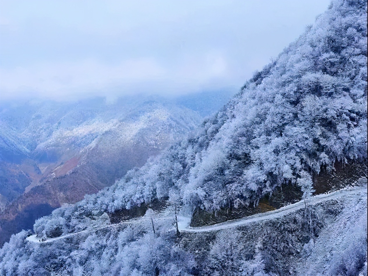成都周边春节滑雪泡温泉,成都可以玩水也可以玩雪的地方