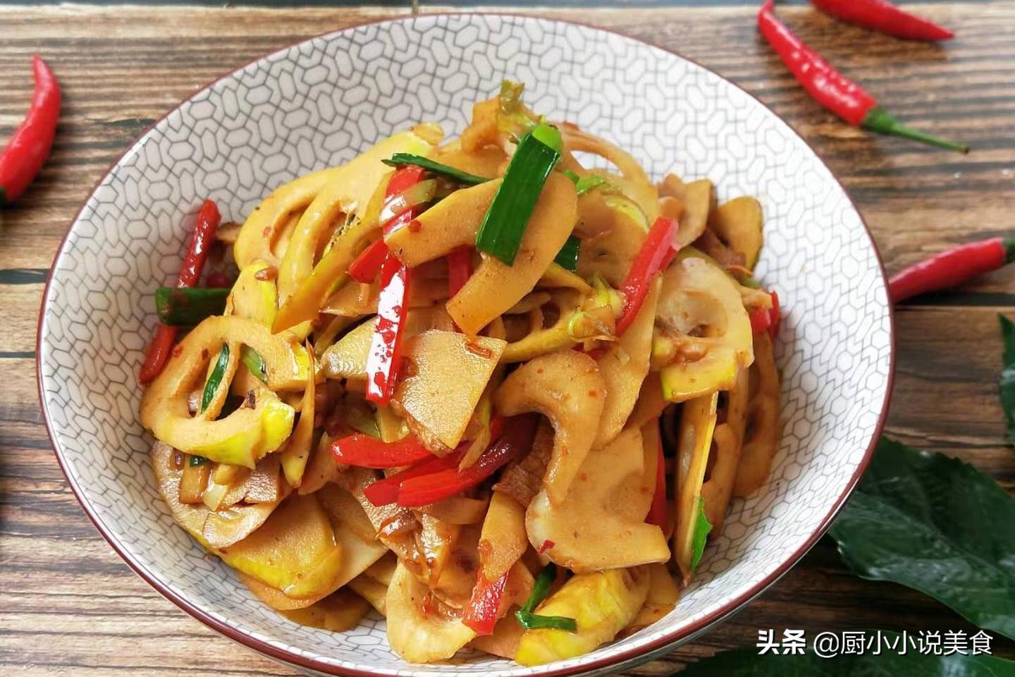 春笋炒之前需要焯水嘛,春笋不焯水需要炒多久