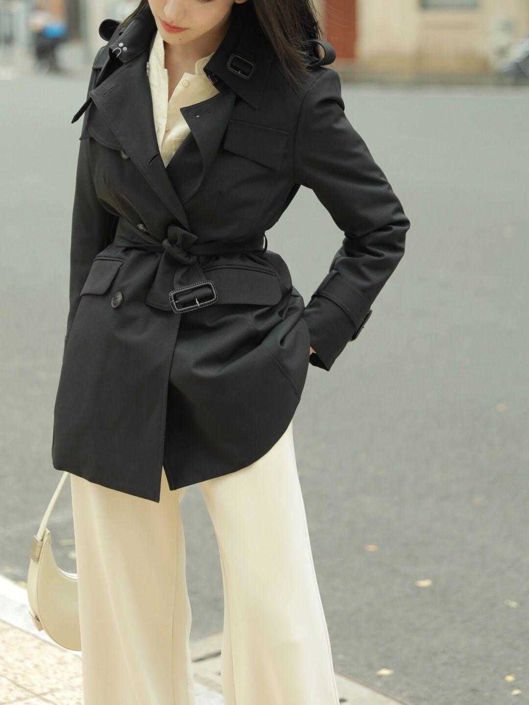 大衣穿不出来,短款收腰大衣好搭