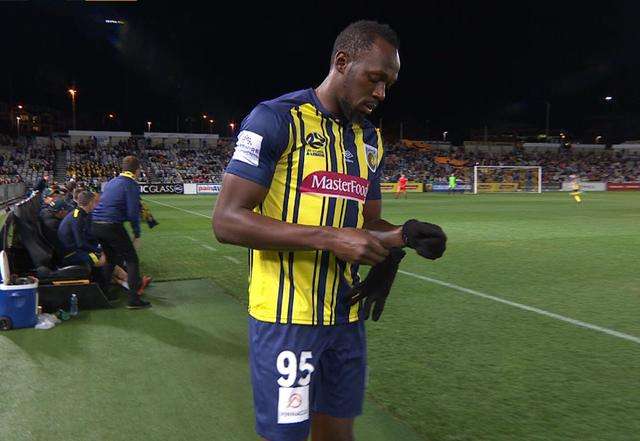 世界第一速度球员,世界跑得最快的百米飞人