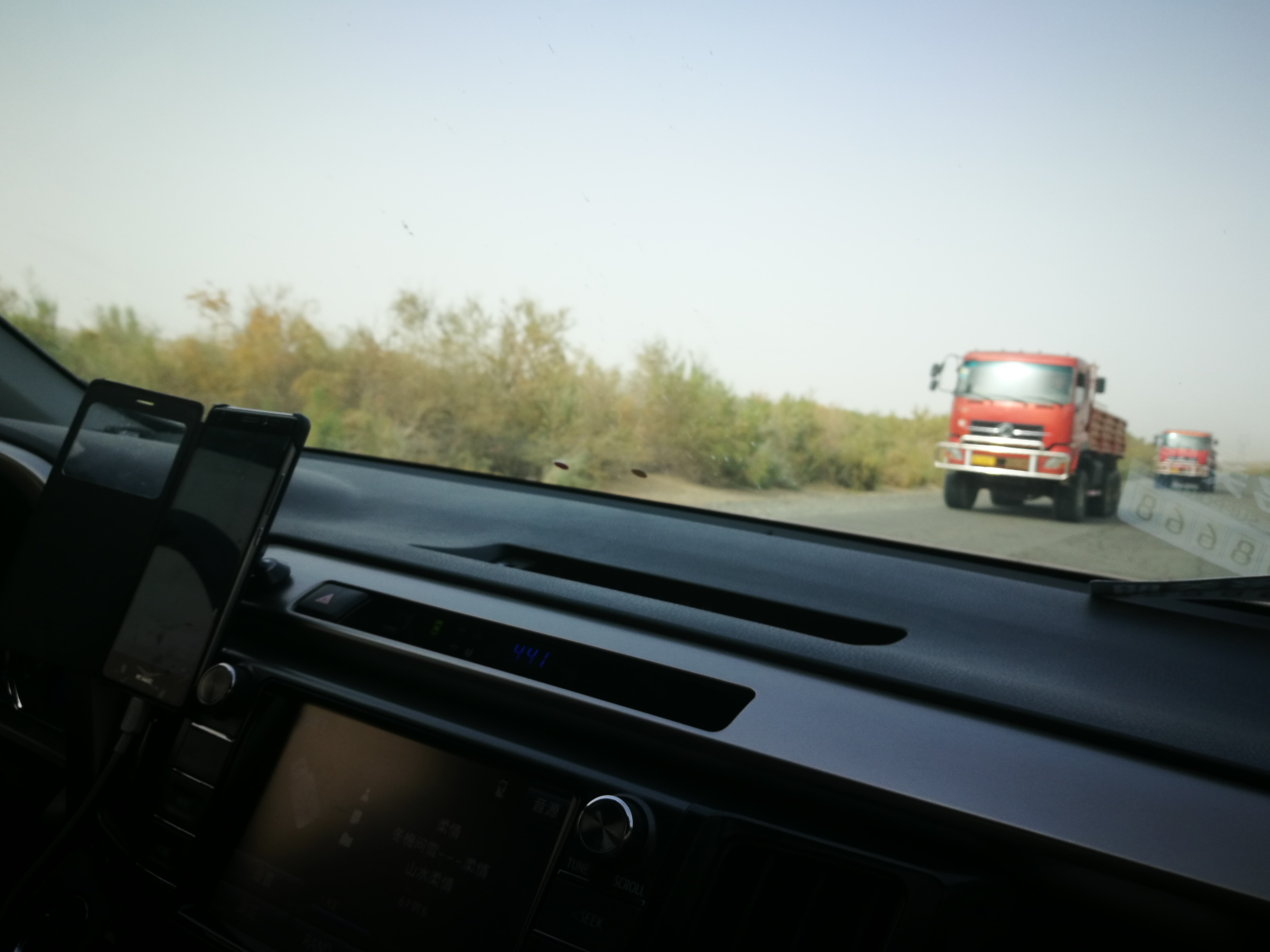 13000公里新手独驾*疆新**日记第23天——塔克拉玛干沙漠陷车自救