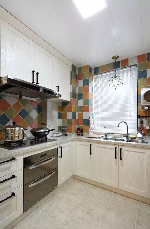 抽油烟机是顶吸的好还是侧吸的好,方太抽油烟机顶吸和侧吸哪个干净