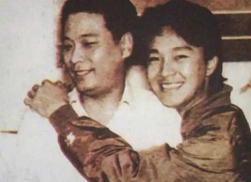 吴孟达周星驰八十年代电影,周星驰对吴孟达逝世时说的话