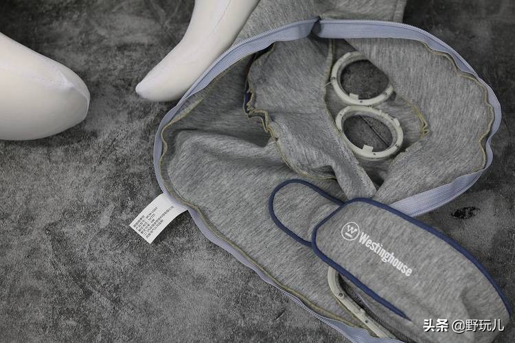 西屋颈椎u型枕型号选择,u型颈椎枕旅行