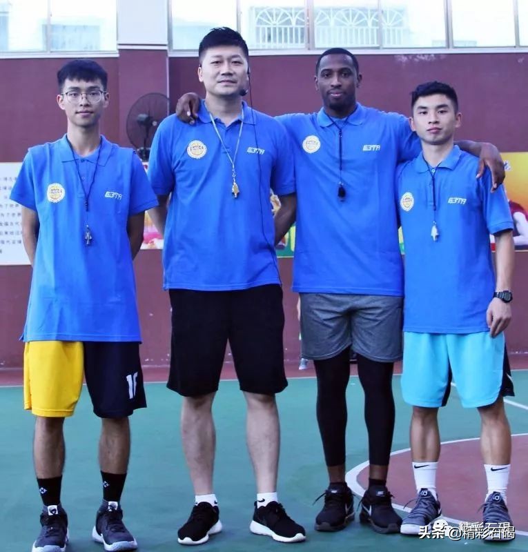 好消息！崇焕文化专业篮球训练营暑期班开始接受报名了！