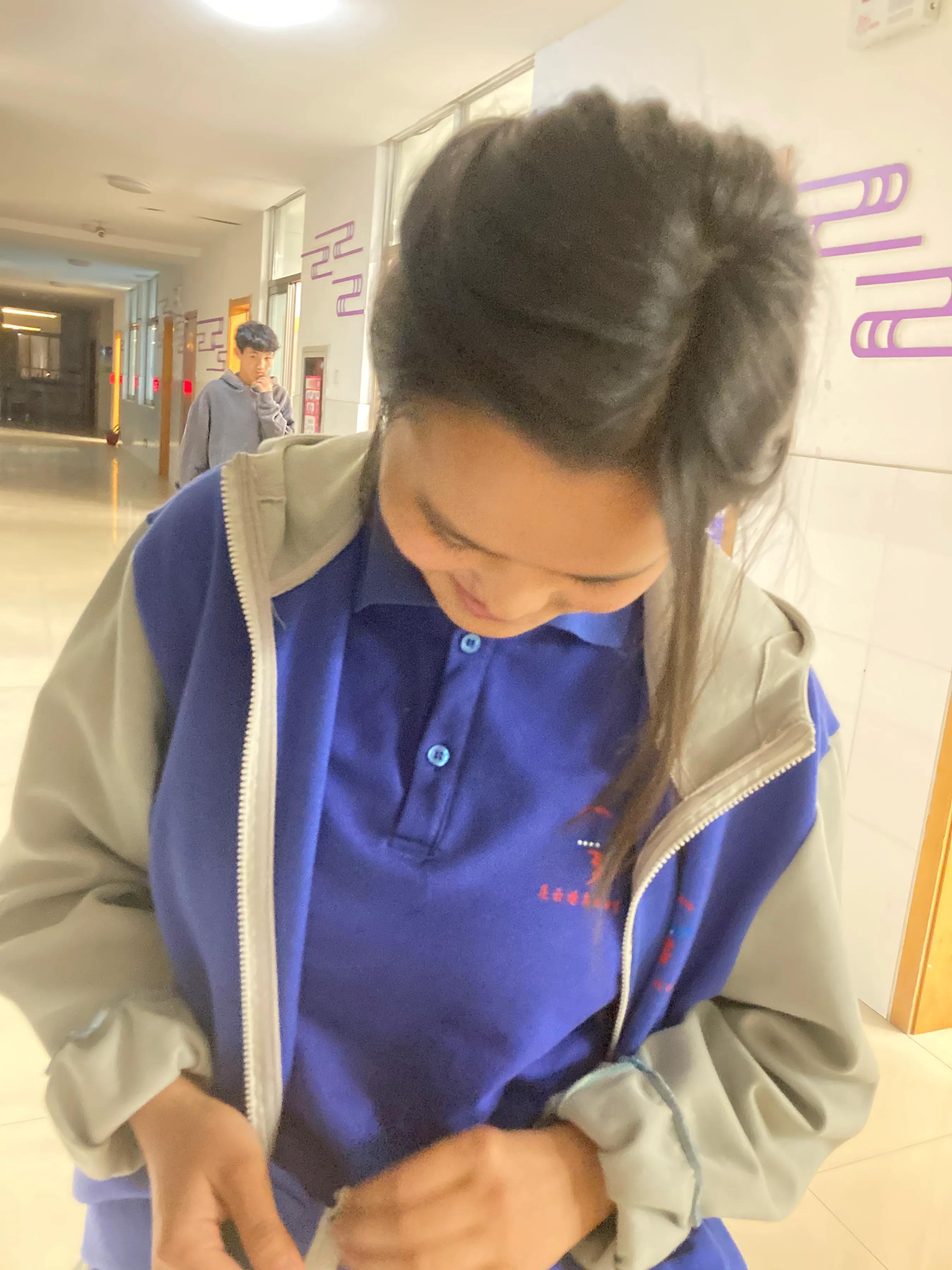 No.280（2021-05-25）争分夺秒疾驰看路有惊无险皮破肉露