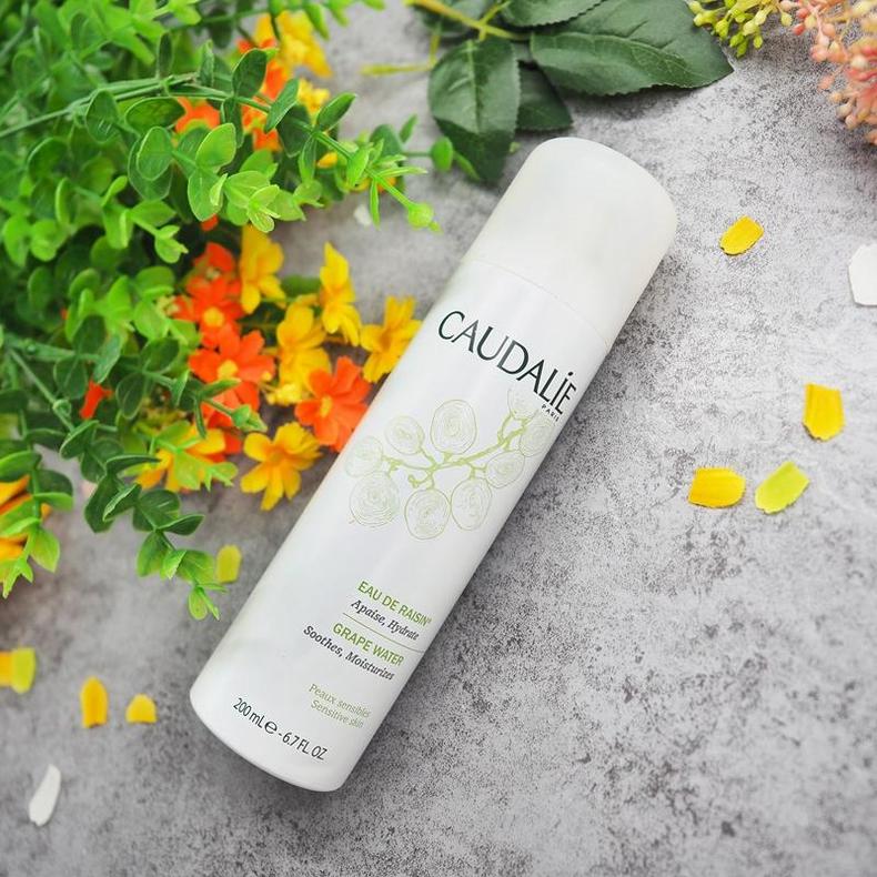 敏感肌肤雅漾理肤泉喷雾,雅漾补水喷雾跟理肤泉