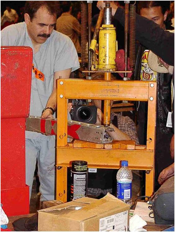 閬ユ帶鏈哄櫒浜烘搨鍙拌禌,鏈哄櫒浜烘搨鍙拌禌瀹屾暣瑙嗛