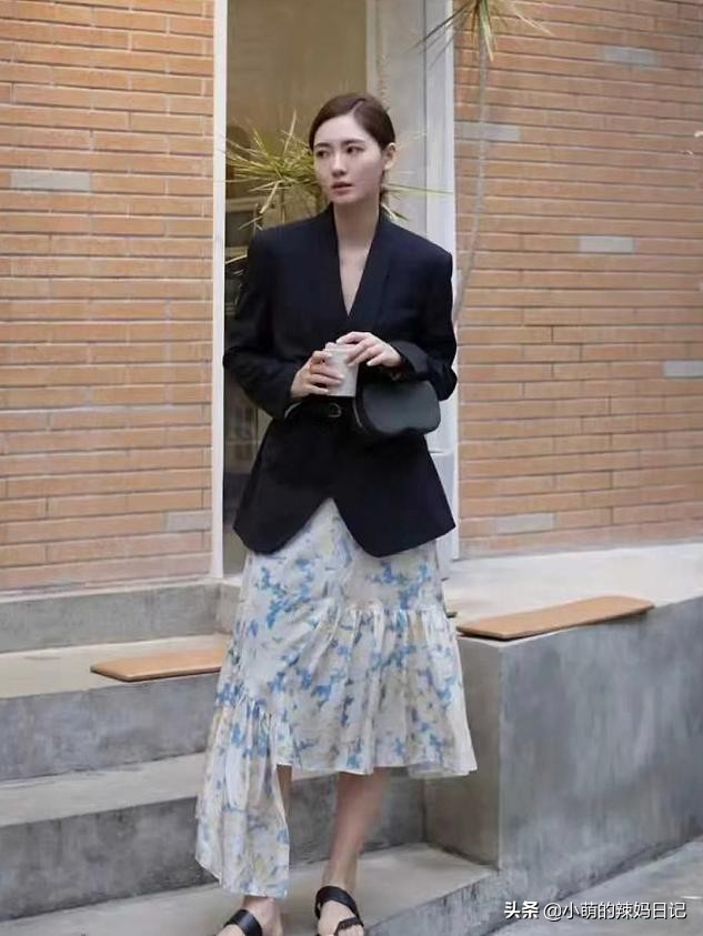 有小肚子的女人穿什么好,托腹裤怎么减肚子