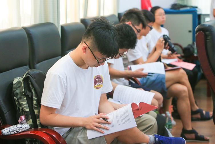 大学生签了三方就业协议怎么办,大学生千万别签灵活就业协议