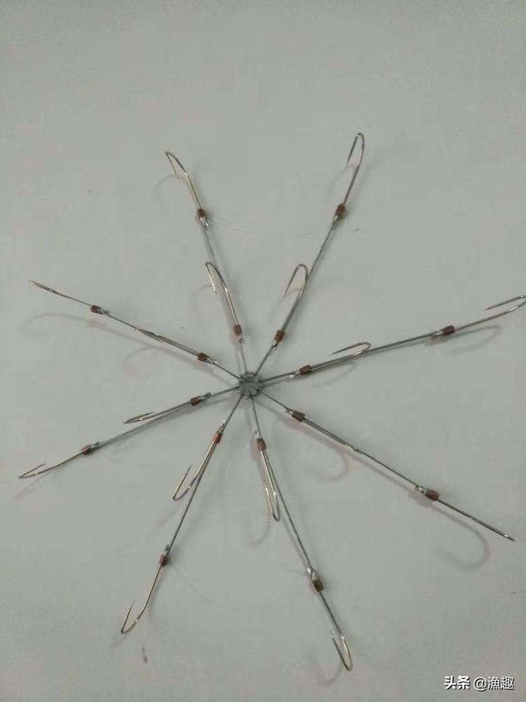 垂钓已经满足不了钓鱼人了“可视锚鱼”一种新型贪婪的捕鱼方式