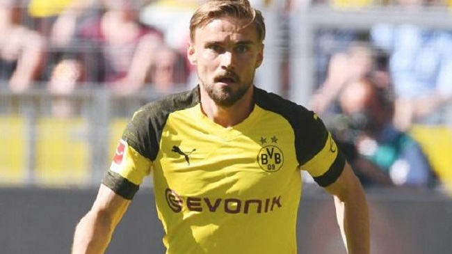 再次无冠的多特蒙德如何超越拜仁？多几个罗伊斯才有机会