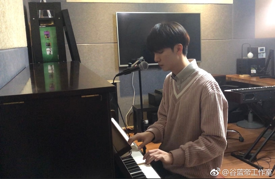 鏄撶儕鍗冪幒鐜嬭仾,鏄撶儕鍗冪幒鍜岀帇鎬濊仾鍚堢収