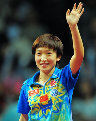 邓亚萍国乒总决赛视频,邓亚萍日乒年轻一代对国乒是挑战