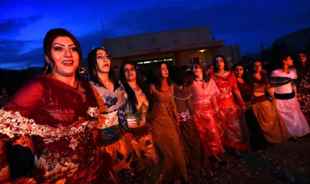 肚皮舞东方舞零基础,东方舞肚皮舞不要害怕