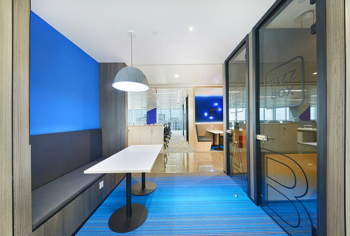 不缀冗余，高端轻奢锐天投资上海总部设计欣赏