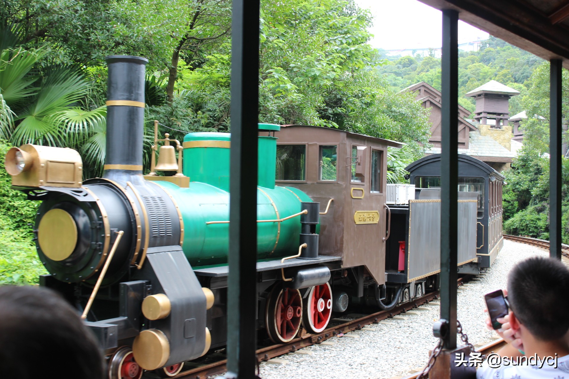 小奔奔,长安新能源奔奔自驾游西藏