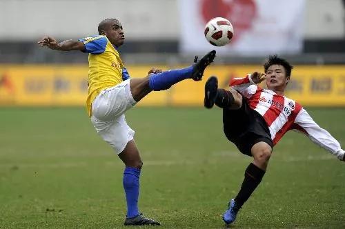 成足89黄金一代今何在?