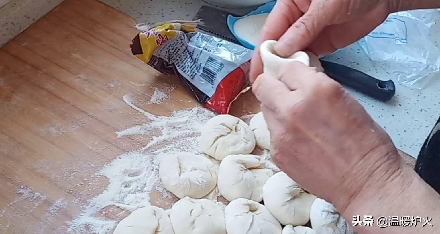 一次发酵豆沙包做法视频,一次发酵豆沙包的方法