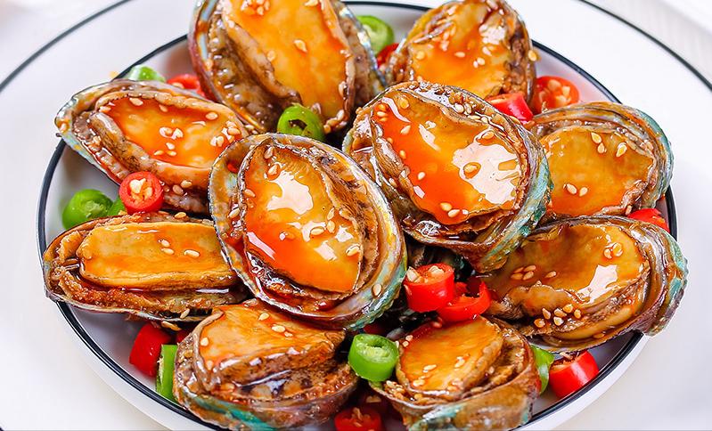 鲍鱼养殖致富经,人工养殖大鲍鱼