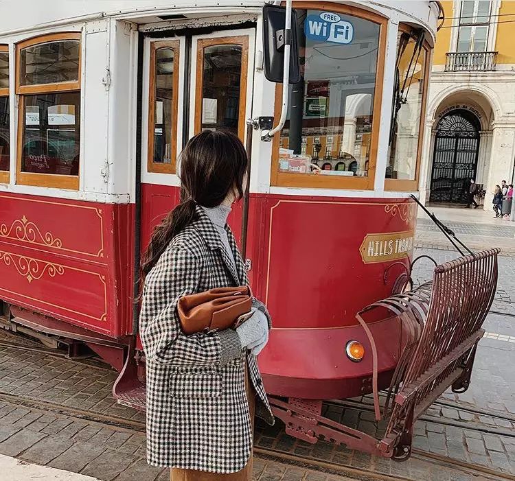 适合黑长直的百搭发型,黑长直的减龄发型