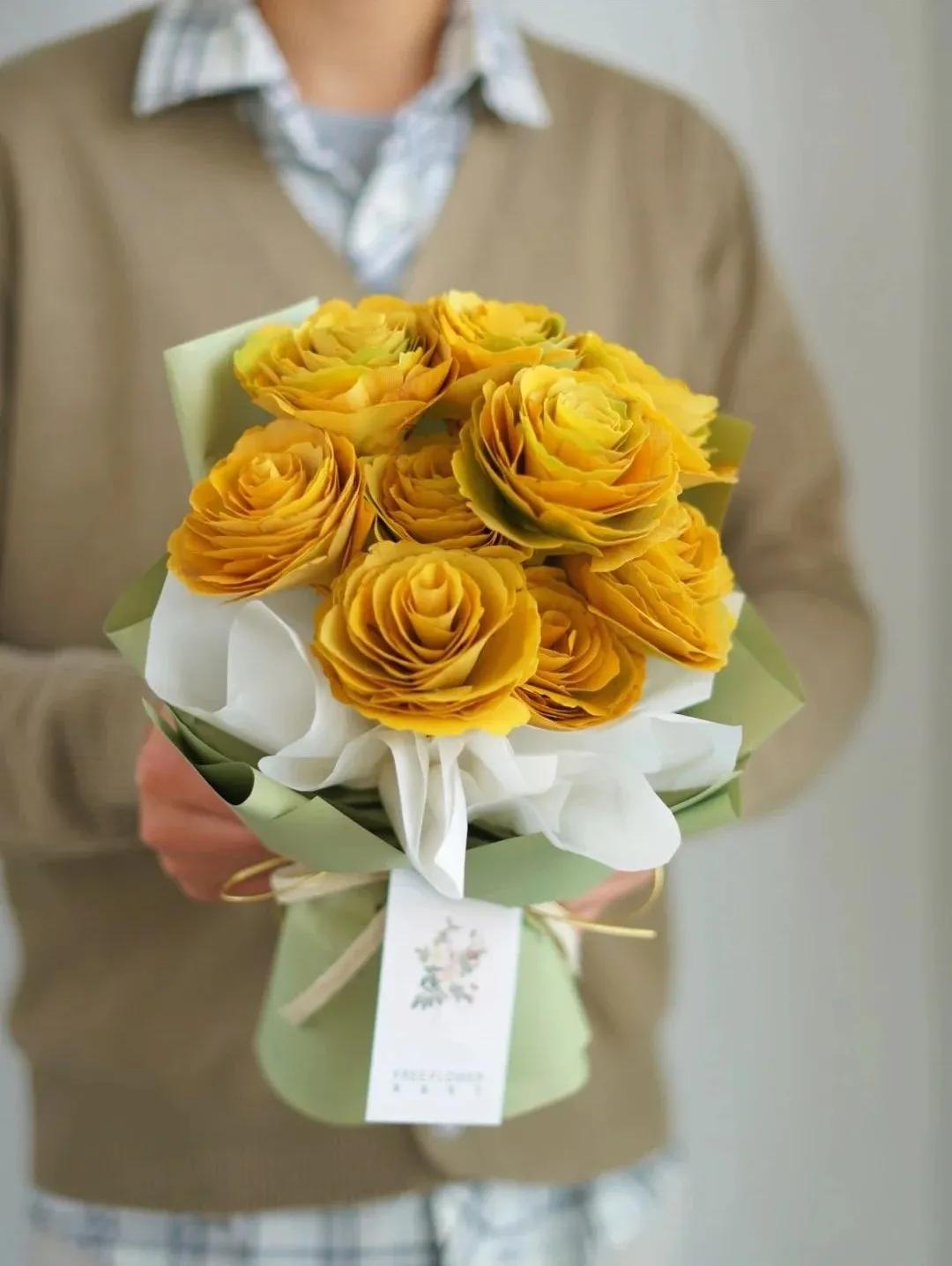 银杏叶咋做玫瑰花,银杏叶怎么做玫瑰花