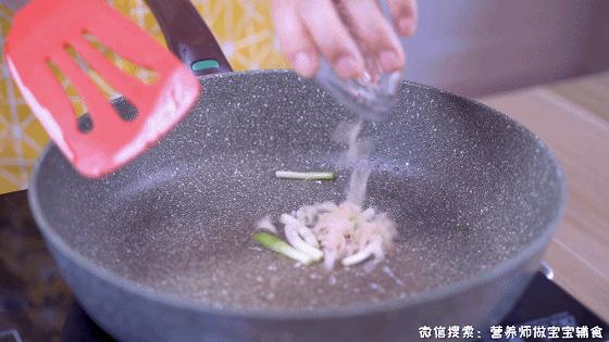 儿童补充钙铁锌硒维生素吃什么好,儿童补钙铁锌碘硒