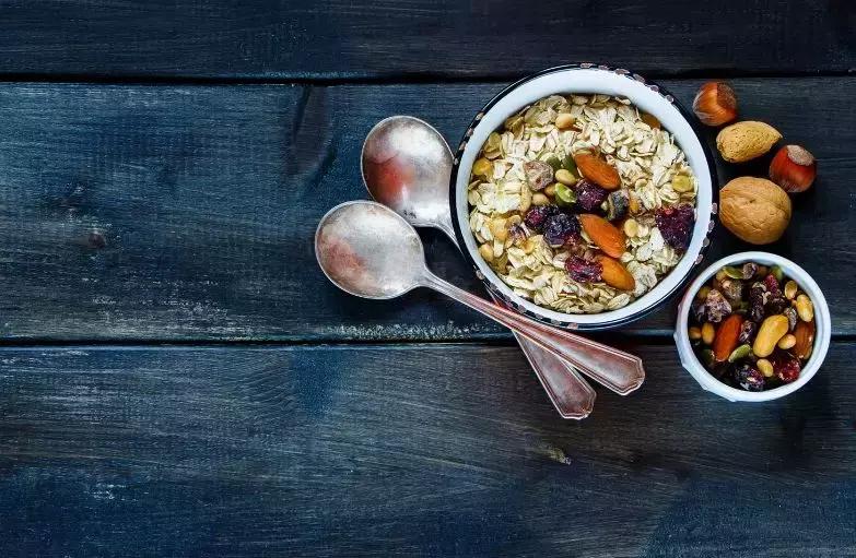 愤怒!哈佛大学专家为了钱,竟然收受糖企贿赂,做出不实研究!