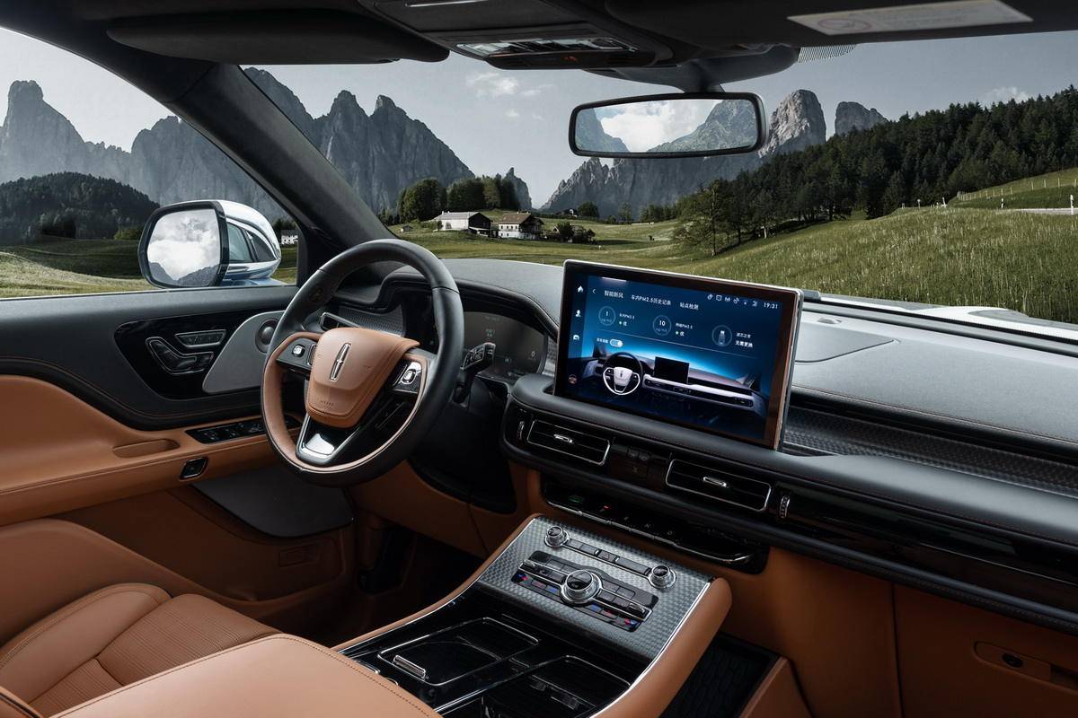 现象级表现“超越期待”，林肯飞行家登顶年度车实至名归