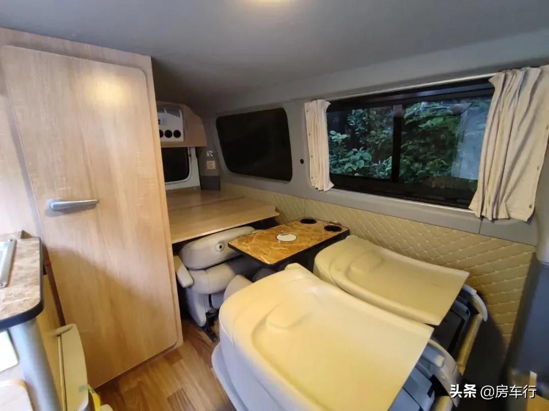 房车价格5-10万元低顶b型房车,房车大全20-30万的c型高档房车