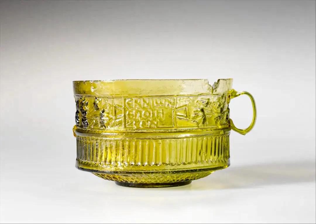 别笑，谁还没有一颗玻璃心？