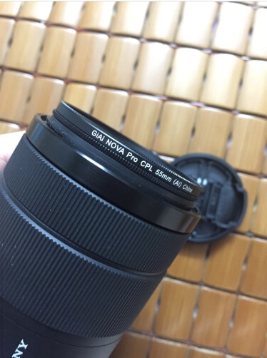 偏振镜能消除屏幕反光吗,偏振镜能减少门的反光吗