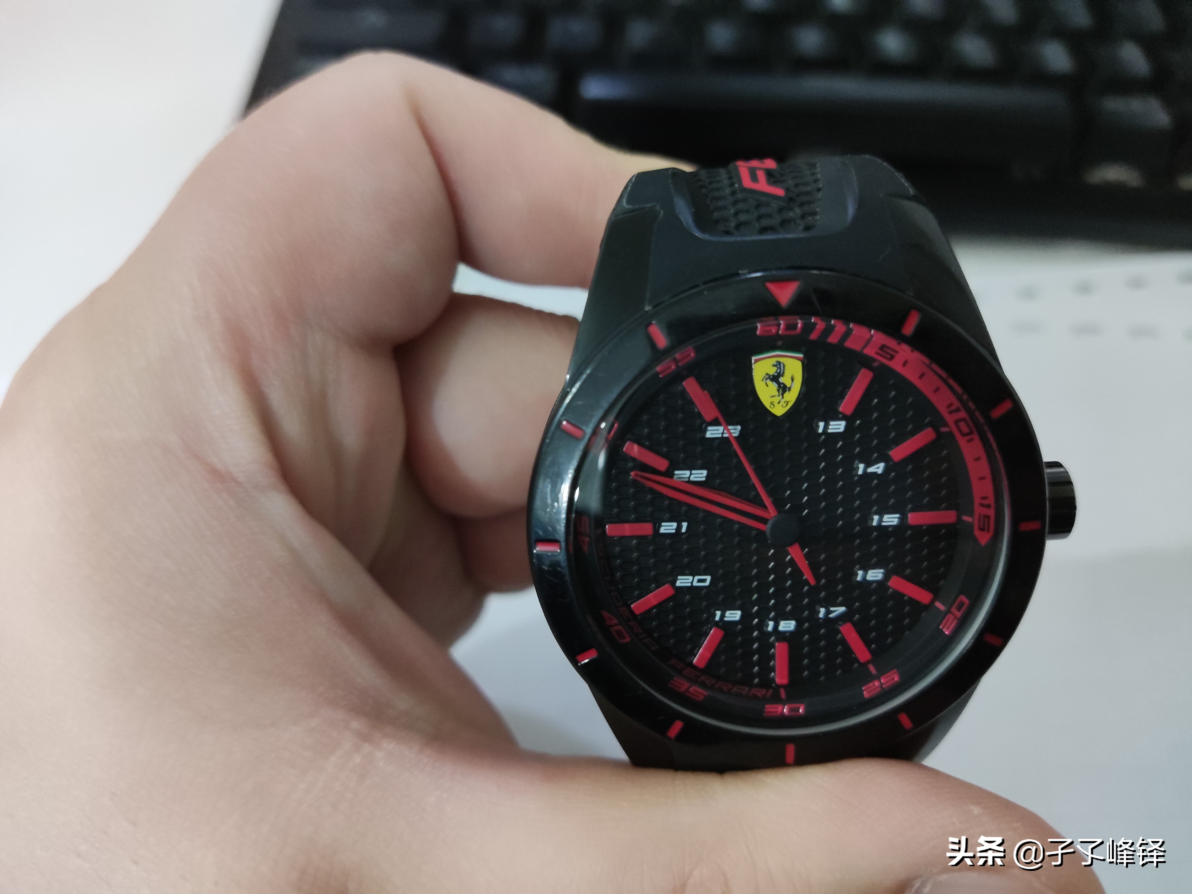 平民法拉利的真实性能车,平民版法拉利多少钱