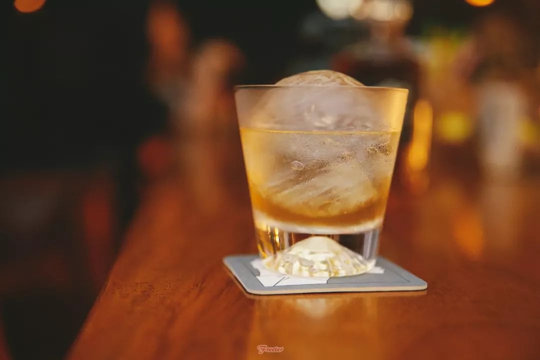 海口小众酒吧指南|放下手机,跟我喝酒去