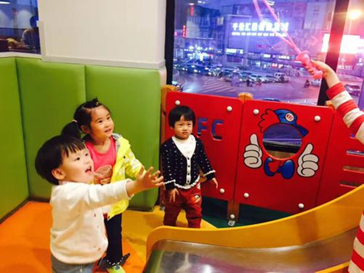 肯德基员工偷吃的方法,员工偷吃了怎么处罚